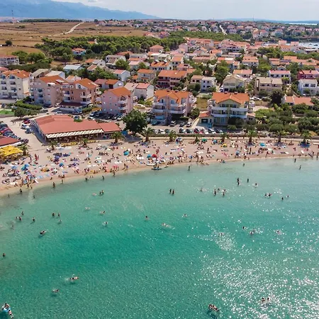 Stunning In * Povljana