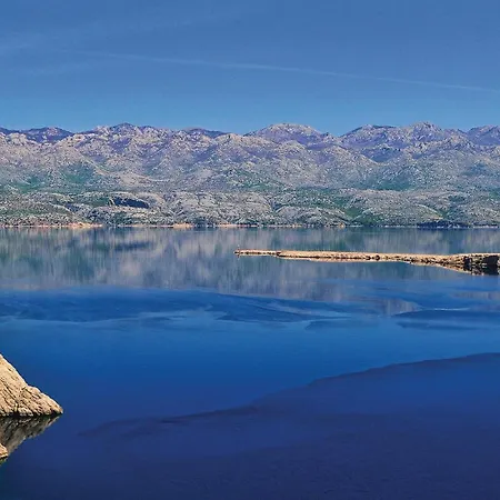 Stunning In * Povljana